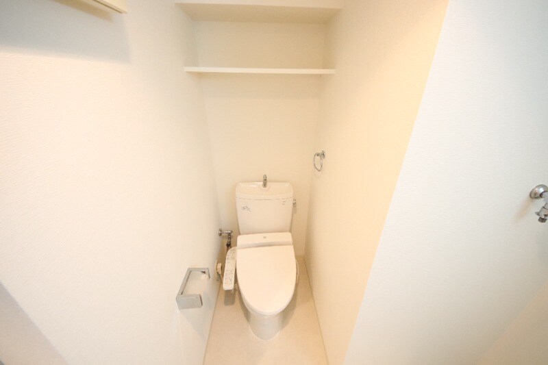 尼崎駅 徒歩1分 8階の物件内観写真