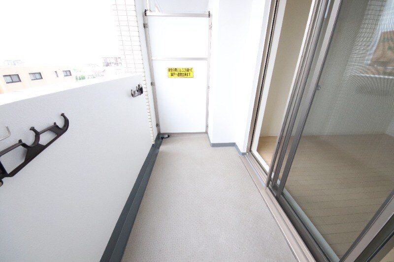 尼崎駅 徒歩1分 8階の物件内観写真