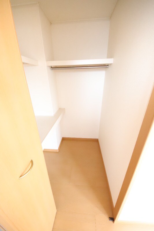 甲子園口駅 徒歩20分 2階の物件内観写真