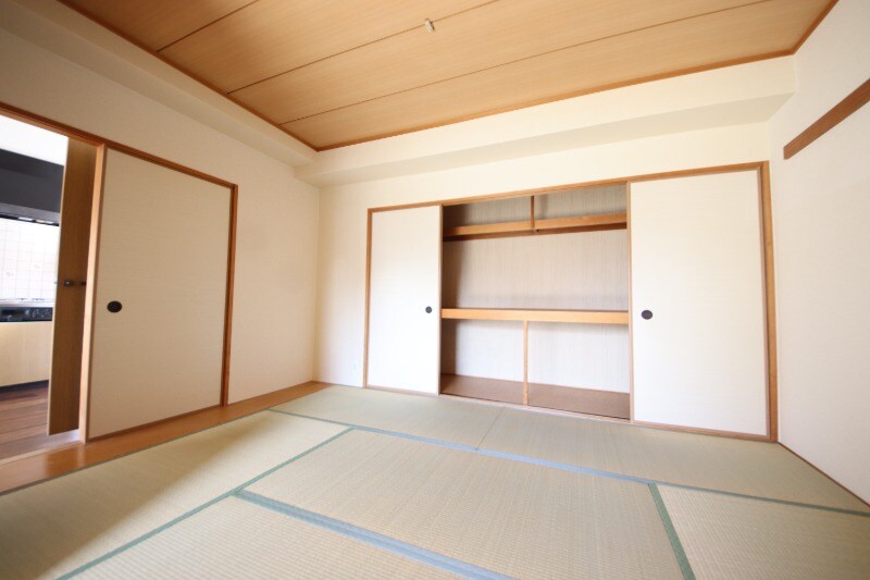 グランディール園田の物件内観写真