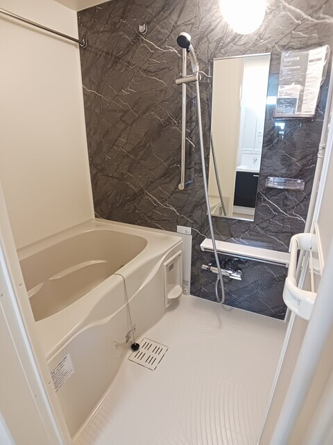 岡町駅 徒歩14分 1階の物件内観写真