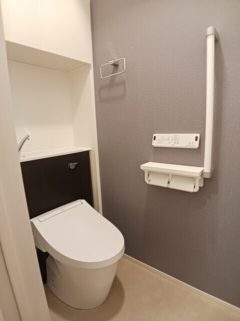 岡町駅 徒歩14分 1階の物件内観写真