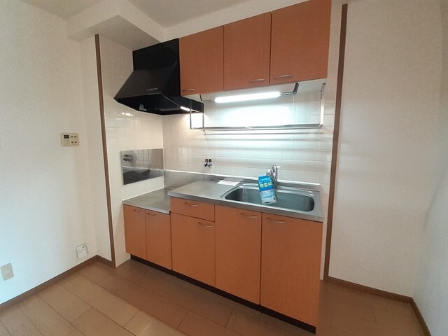 岡場駅 バス10分  金仙寺口下車：停歩2分 3階の物件内観写真