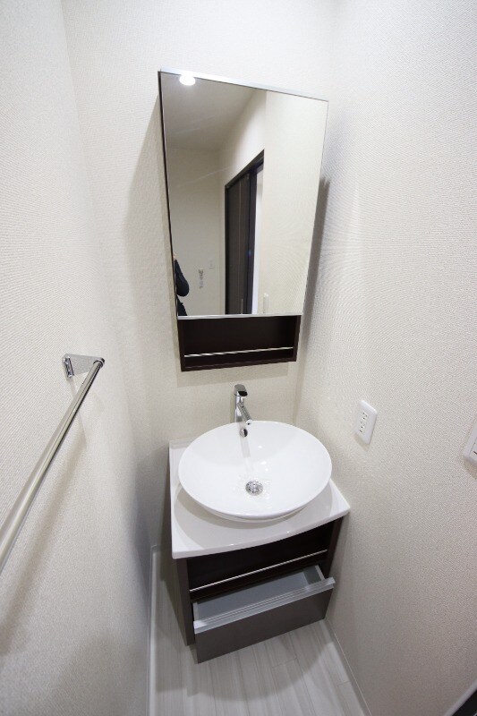 出屋敷駅 徒歩12分 1階の物件内観写真