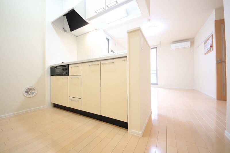 甲子園口駅 徒歩2分 2階の物件内観写真