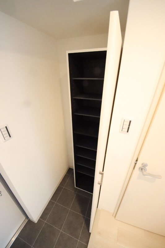 出屋敷駅 徒歩6分 1階の物件内観写真