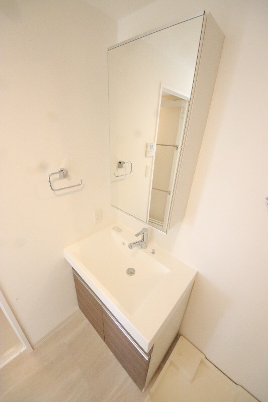 西宮駅 徒歩3分 5階の物件内観写真