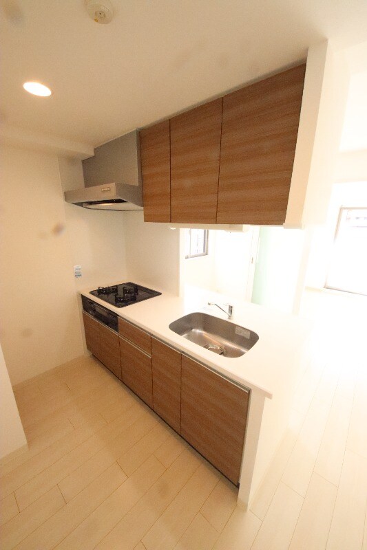 西宮駅 徒歩3分 5階の物件内観写真