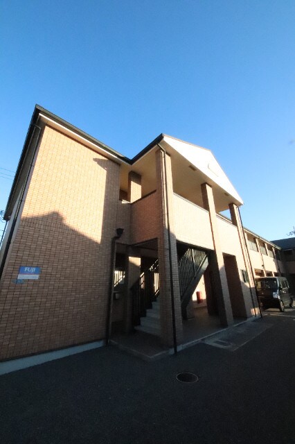 シェリール武庫之荘の物件外観写真