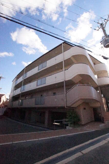 アンアークの物件外観写真