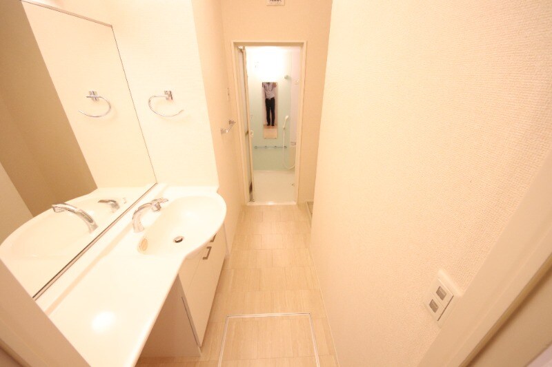 出屋敷駅 徒歩15分 1階の物件内観写真