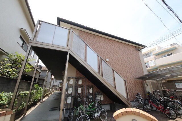 アシーナの物件外観写真