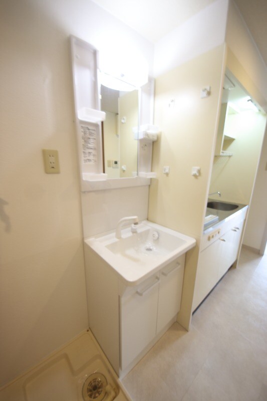 尼崎駅 徒歩18分 1階の物件内観写真