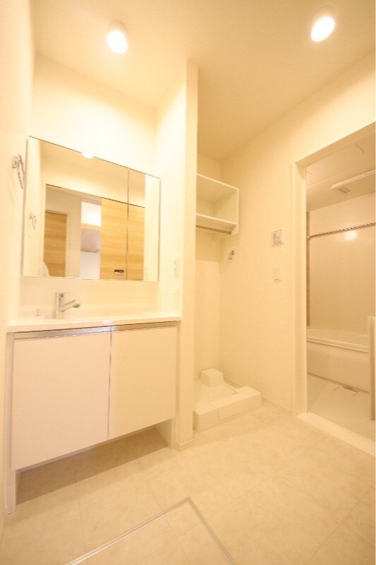 出屋敷駅 徒歩15分 2階の物件内観写真