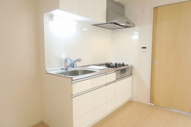 パイン　ガーデン　イケダの物件内観写真