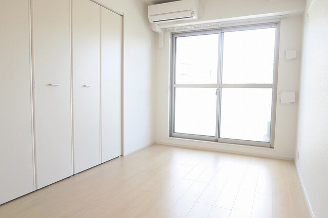 パイン　ガーデン　イケダの物件内観写真