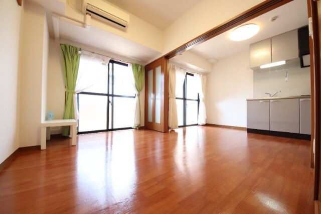 サウスサイド武庫之荘の物件内観写真