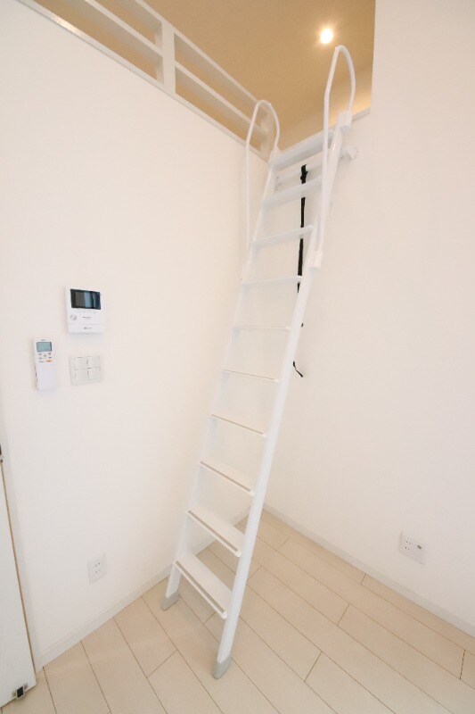 スカイヴィラ立花の物件内観写真