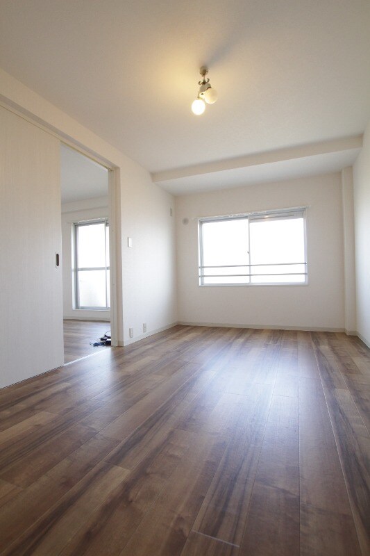 甲子園口駅 徒歩8分 3階の物件内観写真