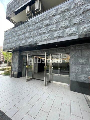 江坂駅 徒歩5分 11階の物件外観写真
