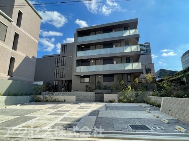 奈良県生駒市元町１丁目の物件外観写真