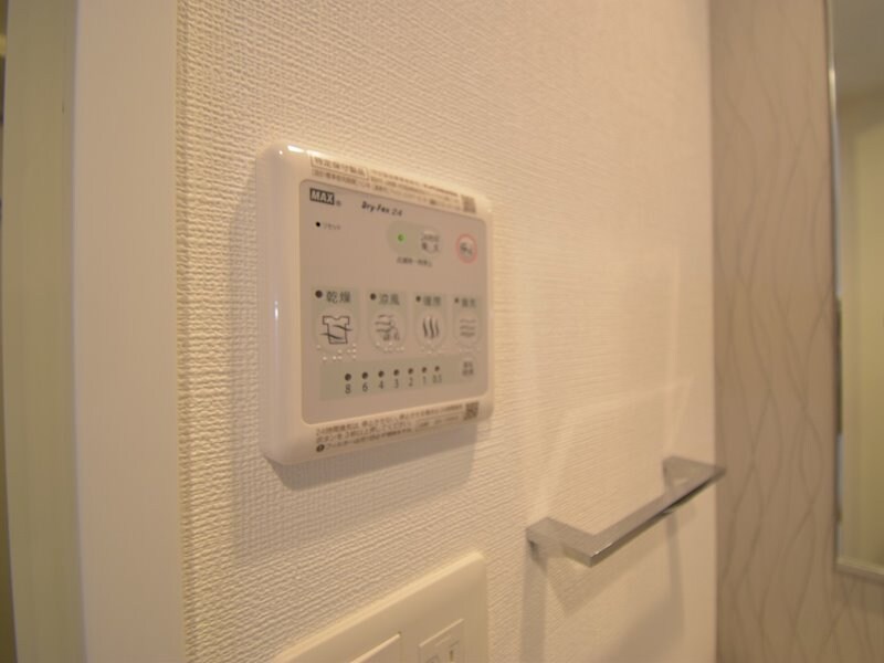 エスプレイス江坂レジデンスの物件内観写真