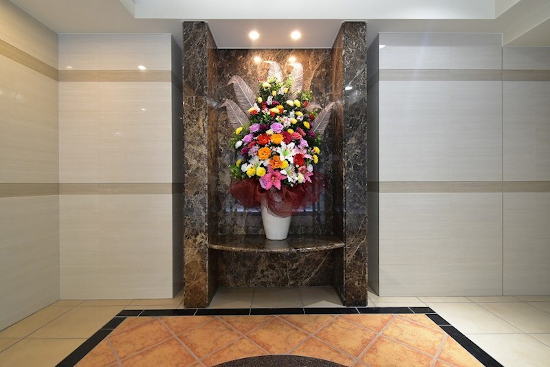 Luxe三国Ⅱの物件外観写真