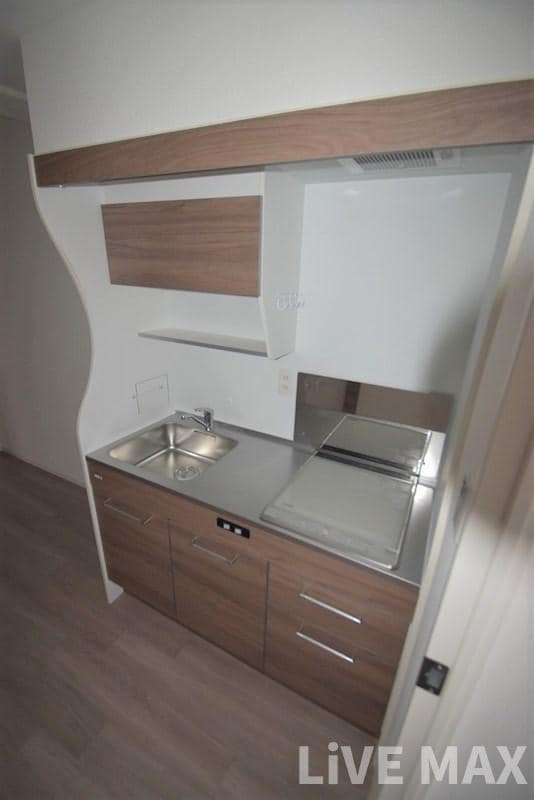 セレニテ福島プリエの物件内観写真