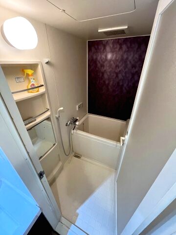 アスール江坂の物件内観写真