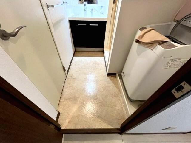 アスール江坂の物件内観写真