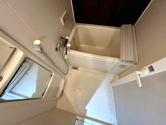 アスール江坂の物件内観写真