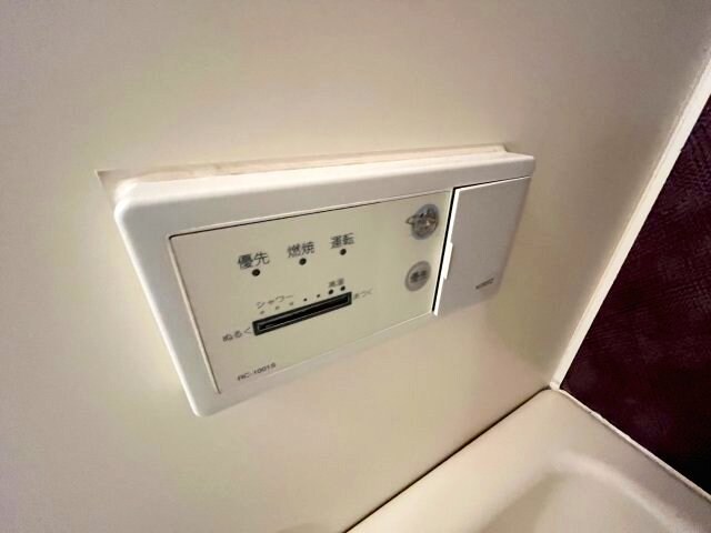 アスール江坂の物件内観写真