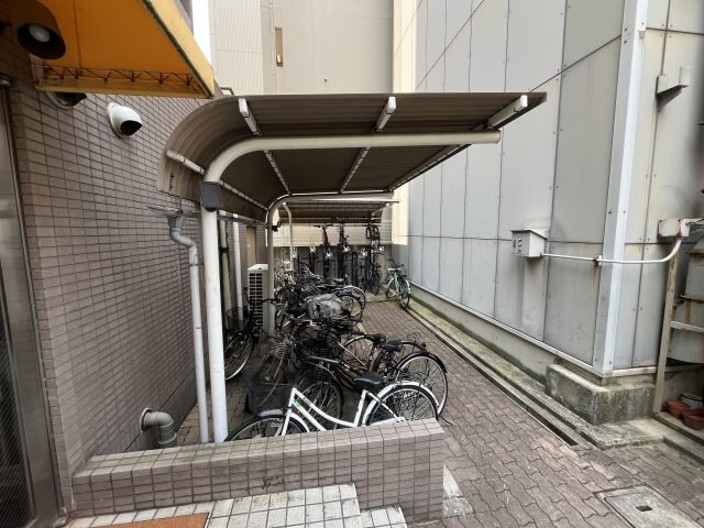 アスール江坂の物件内観写真