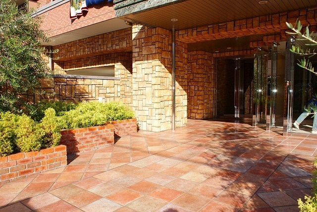 阿波座駅 徒歩5分 9階の物件外観写真