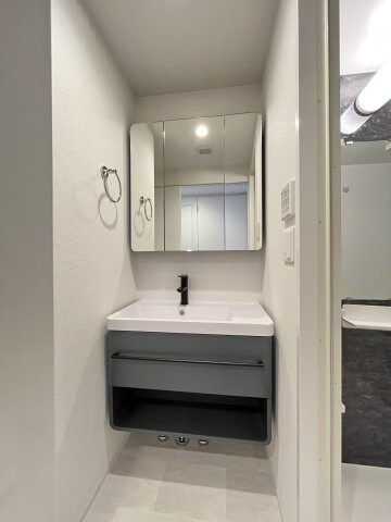 セレニテ江坂エクラの物件内観写真