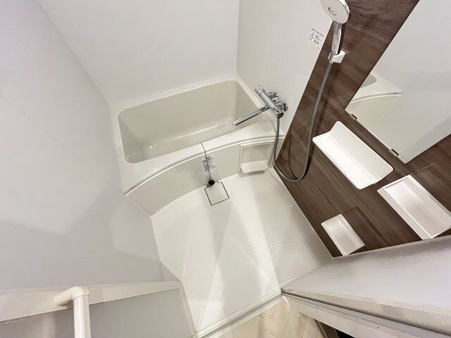 セレニテ江坂エクラの物件内観写真