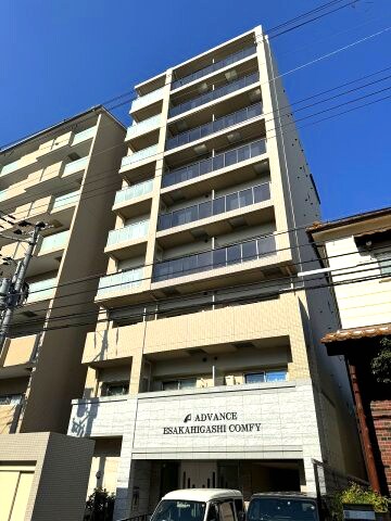 アドバンス江坂東コンフィの物件外観写真