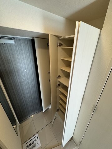 アドバンス江坂東コンフィの物件内観写真