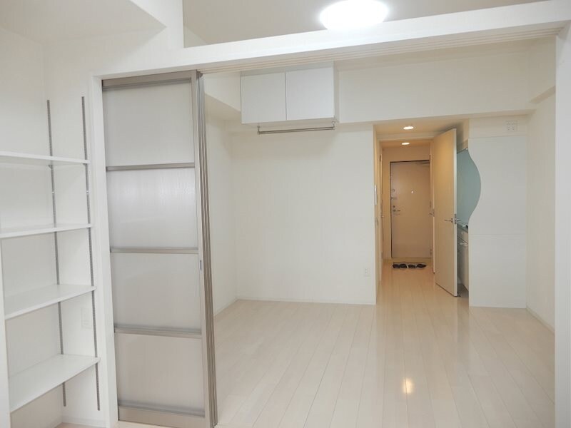 南森町駅 徒歩5分 8階の物件内観写真