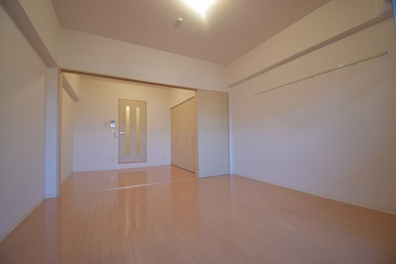 レフィーナカルム江坂の物件内観写真