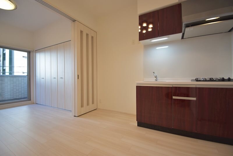 プレジオ江坂SOUTHの物件内観写真