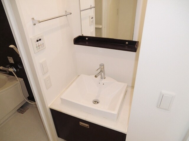 ドゥーエ江坂Ⅲの物件内観写真