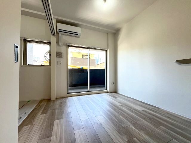 セレニテ江坂エクラの物件内観写真