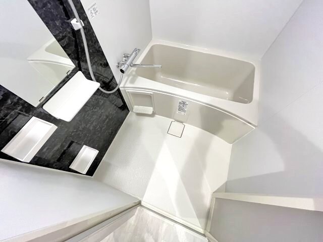 セレニテ江坂エクラの物件内観写真