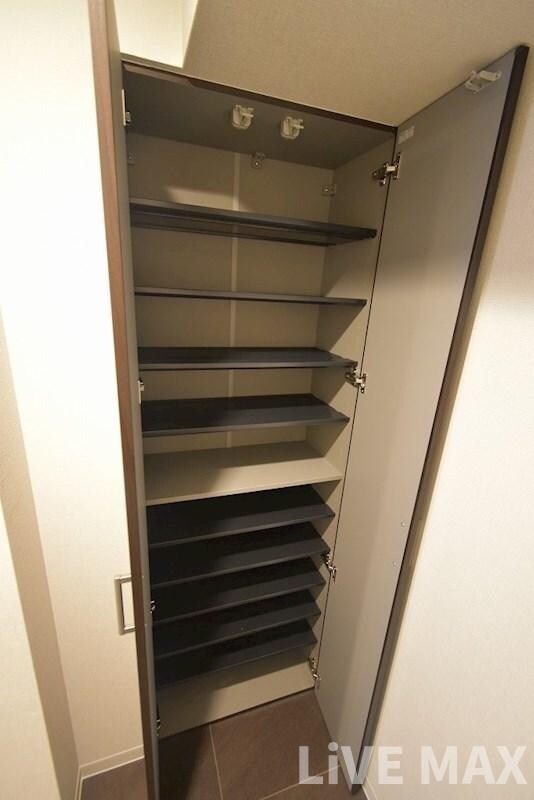 ラクラス堺筋本町(旧フォーリアライズ堺筋本町)の物件内観写真