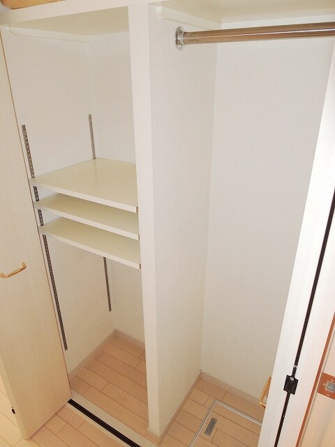 ジュネーゼグラン心斎橋東の物件内観写真