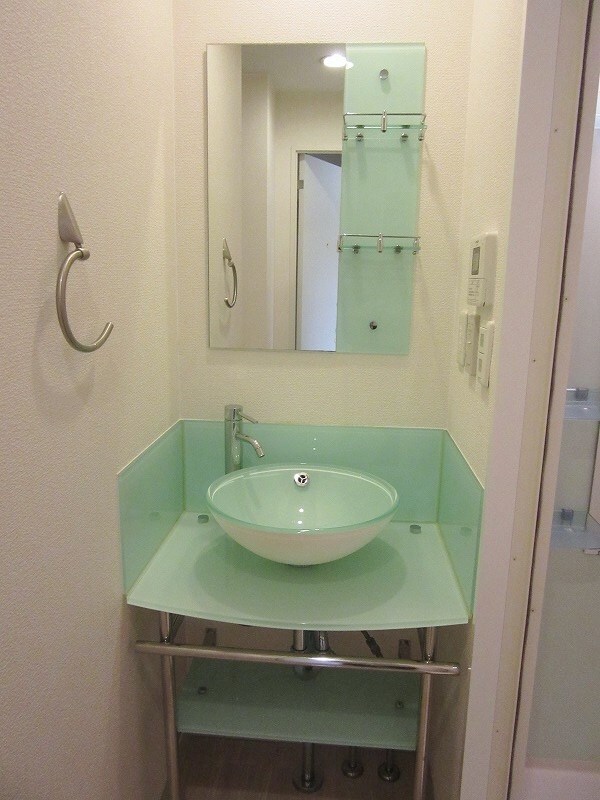 なんば駅 徒歩6分 8階の物件内観写真