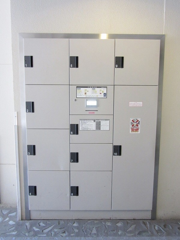 なんば駅 徒歩6分 8階の物件内観写真