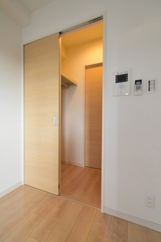 レジディア新大阪の物件内観写真