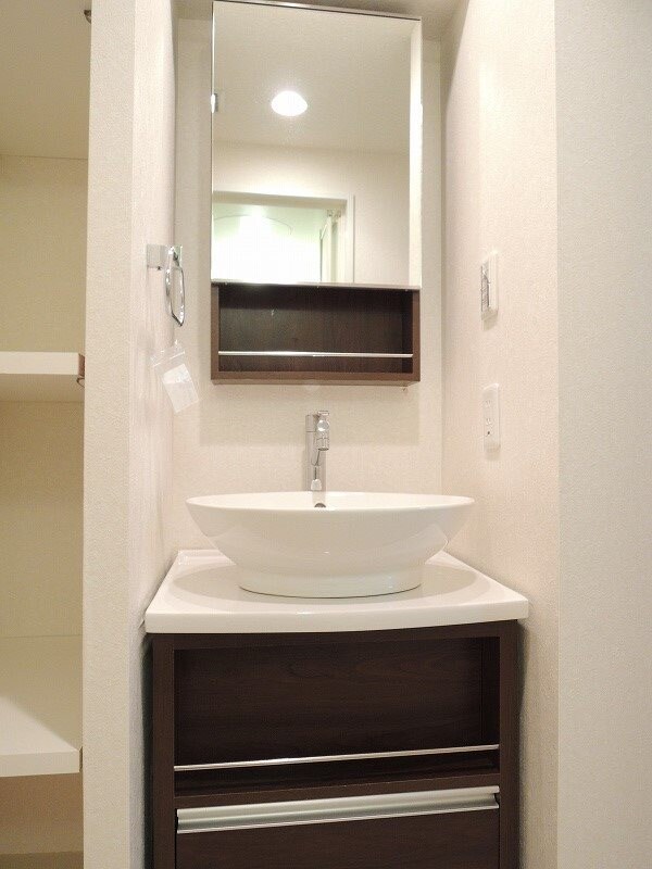 レジディア江戸堀の物件内観写真